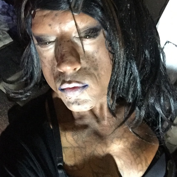 Meet your Posher, Kim - Picture 3 of 8